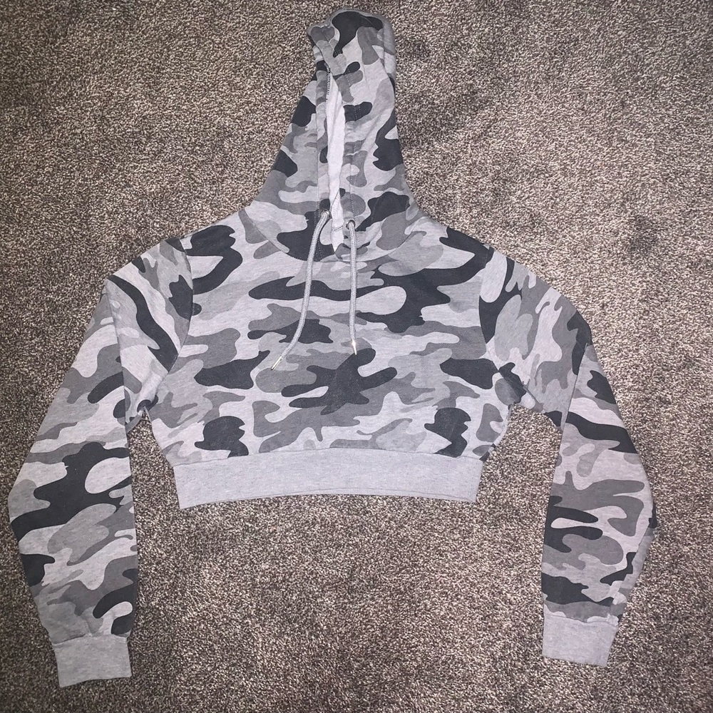 Talula Gray & Black Camo Cropped Hoodie